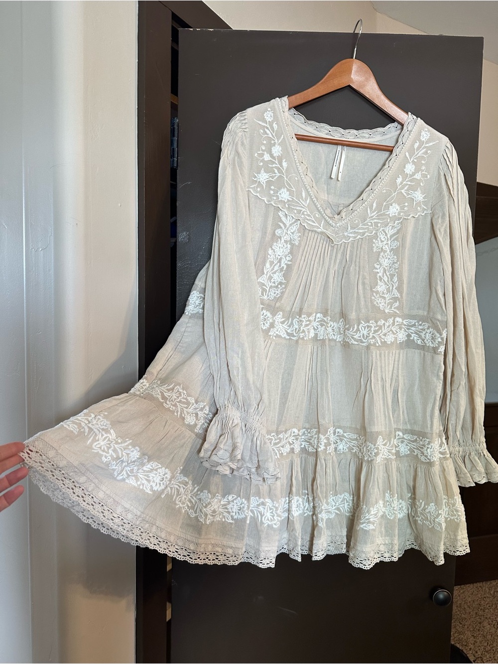 Anthropologie Flowy Embroidered Dress - Picture 2 of 12